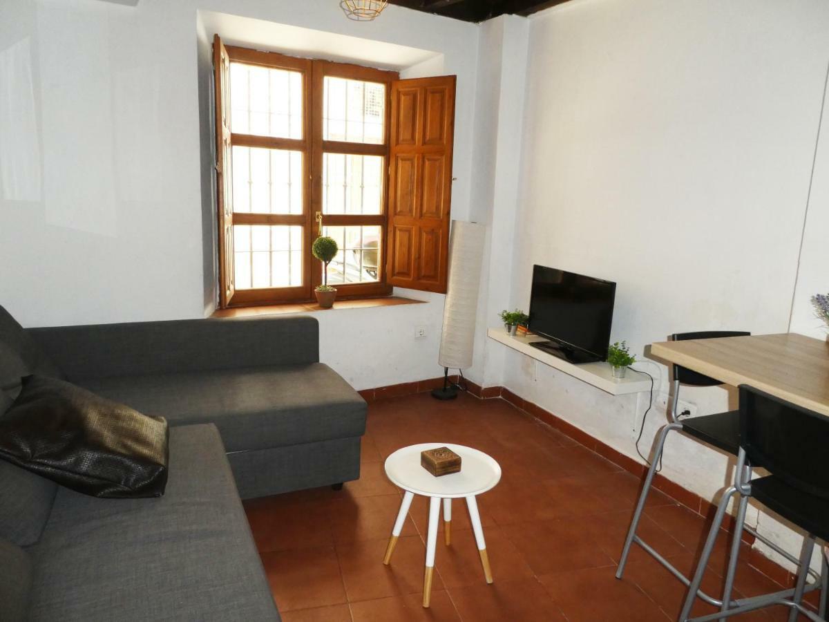 Apartamentos Nahira Suites 3000 Granada Eksteriør billede
