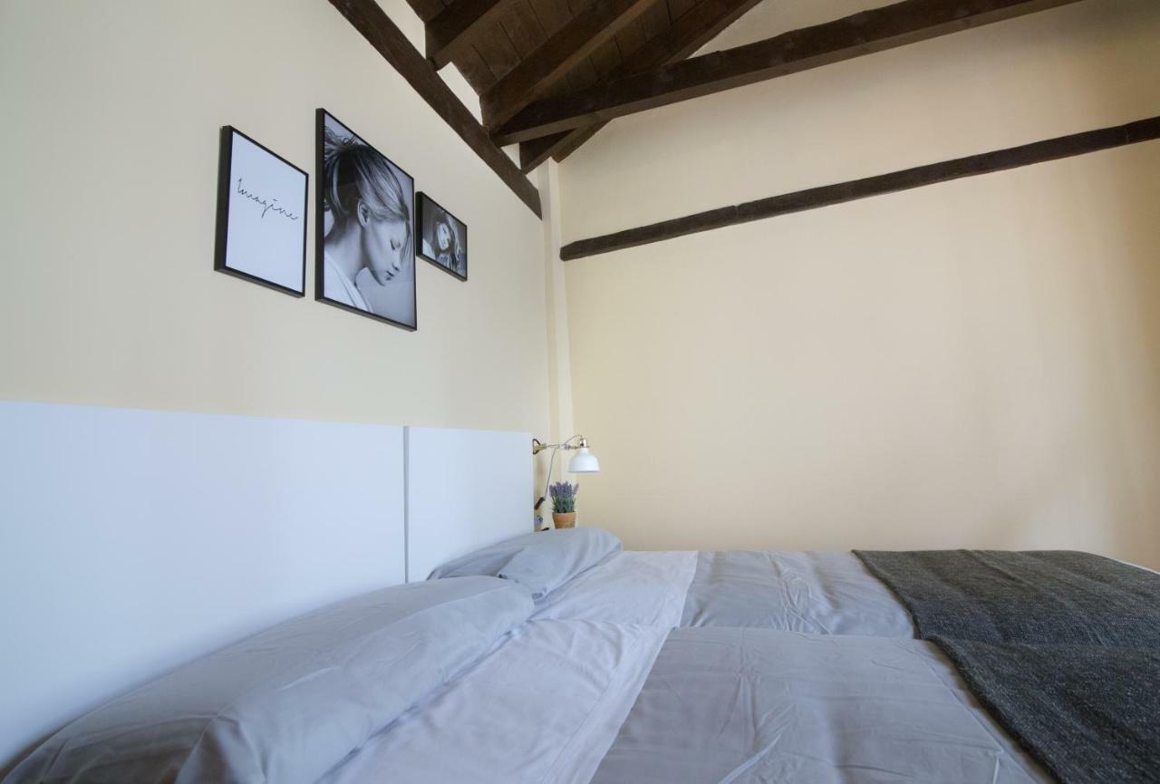Apartamentos Nahira Suites 3000 Granada Eksteriør billede