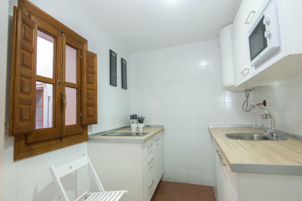 Apartamentos Nahira Suites 3000 Granada Eksteriør billede